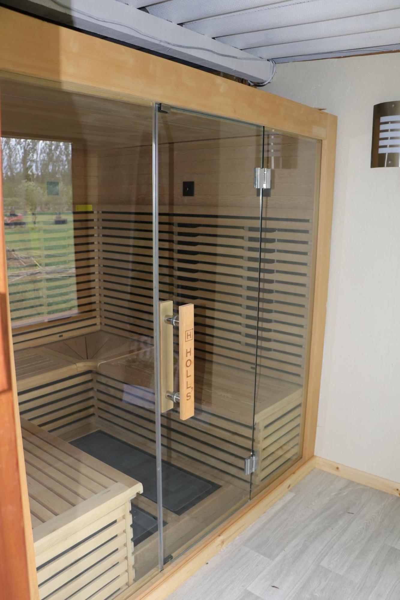 Le Mas Des Cerisiers Jacuzzi Et Sauna Inclus Pour Tous Les Logements Avignon Exterior photo